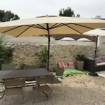 Au Centre De Holiday home *