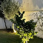 Au Centre De Holiday home *