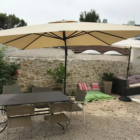 Au Centre De 度假居 *