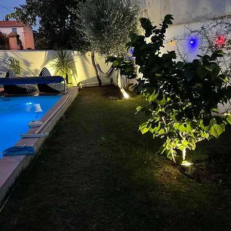 Au Centre De Vakantiehuis Nîmes