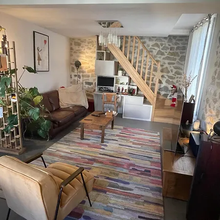 Holiday home Au Centre De Nimes